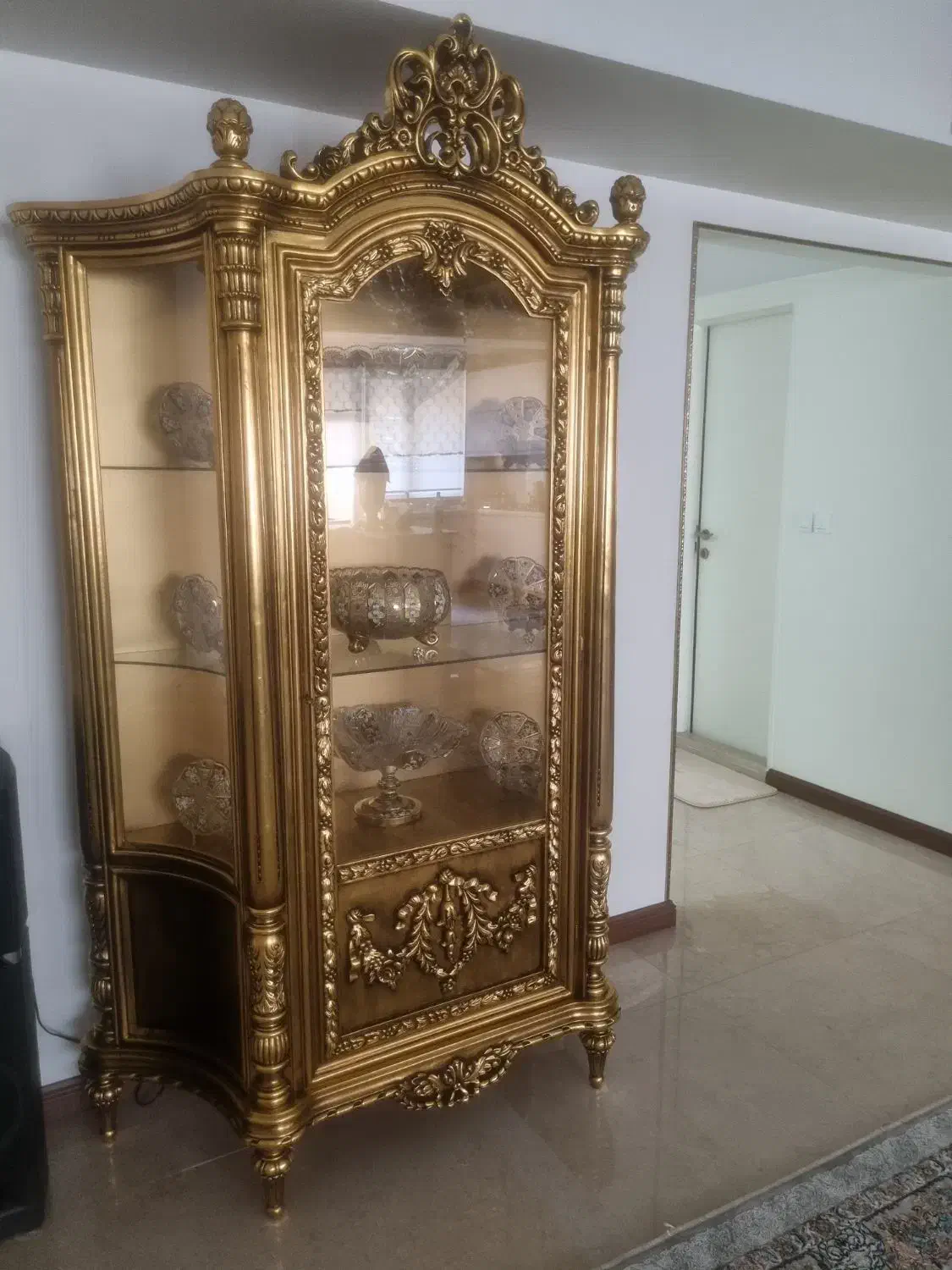 بوفه ویترین کنسول ورق طلا|بوفه، ویترین، کنسول|تهران, ائمه اطهار|دیوار