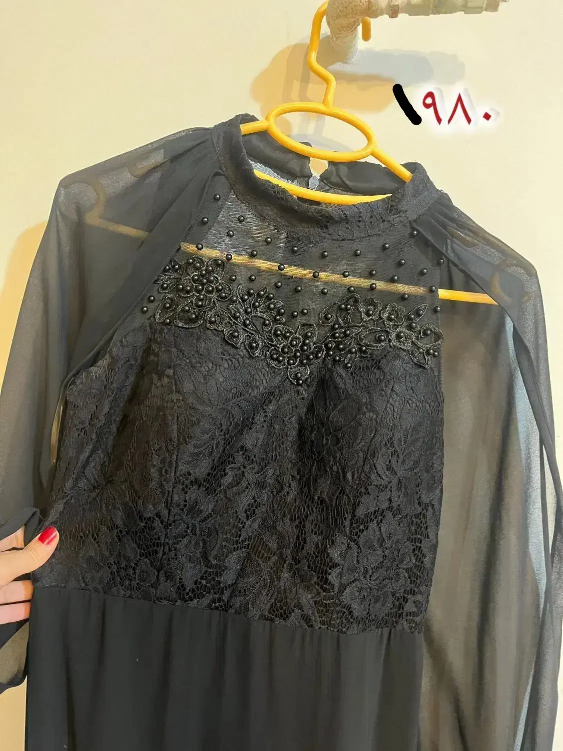 کفش ولباس مجلسی شیک قیمت‌ها از۲۰۰تومن|لباس|شیراز, مسکن مهر شیراز|دیوار