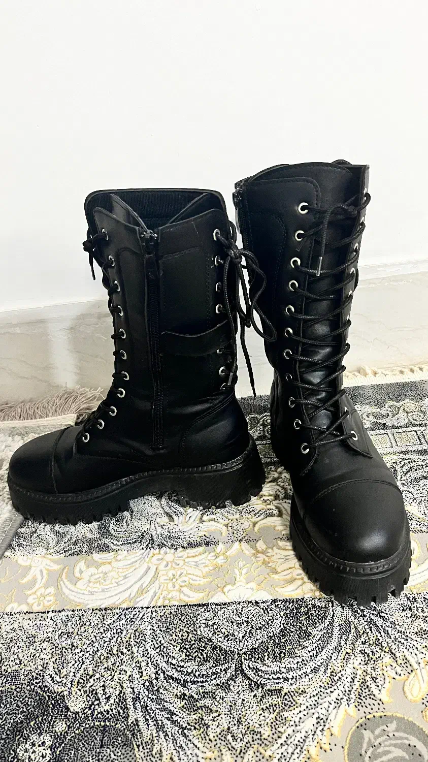 بوت  زنانه شماره شماره ۳۸|کیف، کفش، کمربند|تایباد, |دیوار