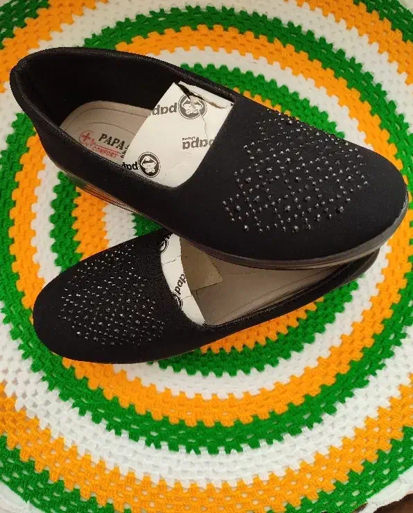 دمپایی|کیف، کفش، کمربند|قم, نخودی|دیوار