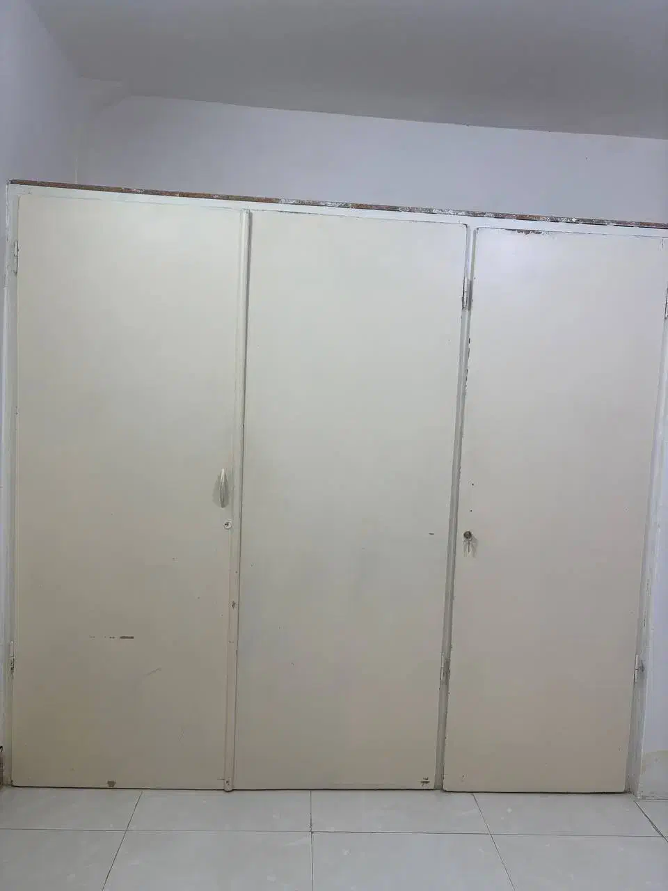 کمد دیواری قدیمی|جاکفشی، کمد، دراور|روداب, |دیوار