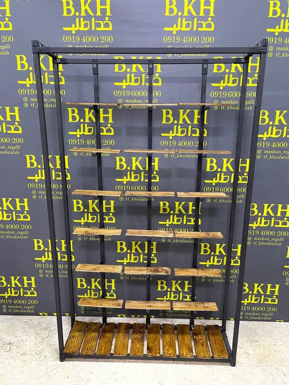 رگال و چوب لباسی|فروشگاه و مغازه|مشهد, هفده شهریور|دیوار