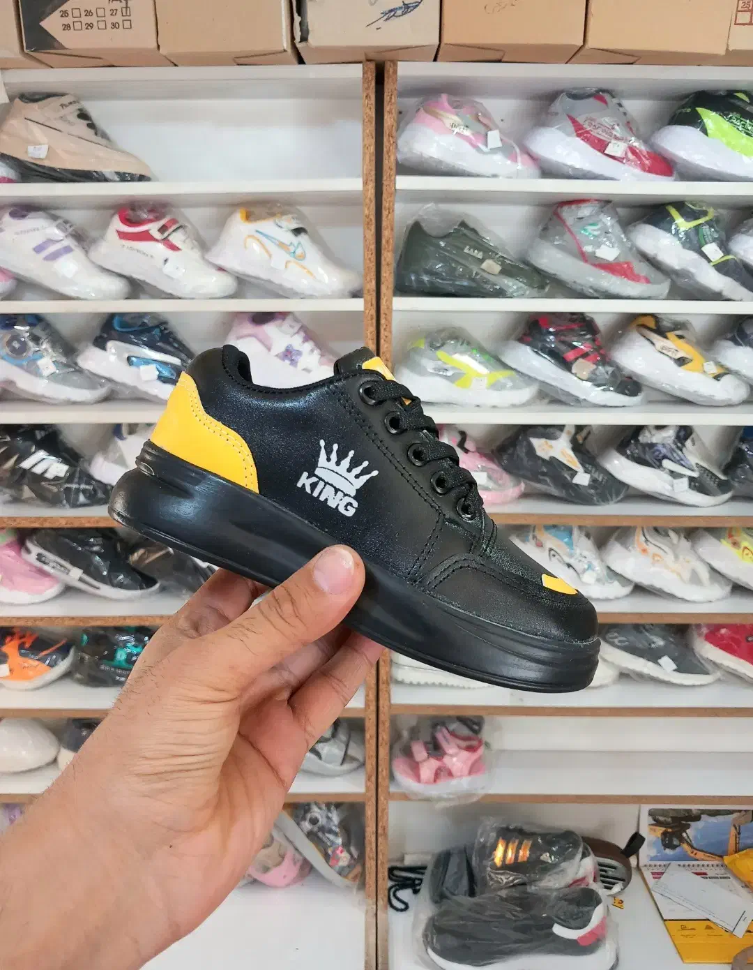 کتونی ضد آب بچگانه سایز 31 تا 35 مدل king|کفش و لباس بچه|اراک, |دیوار