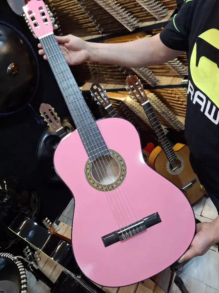 GITAR گورت|گیتار، بیس، امپلیفایر|تهران, یاخجی آباد|دیوار