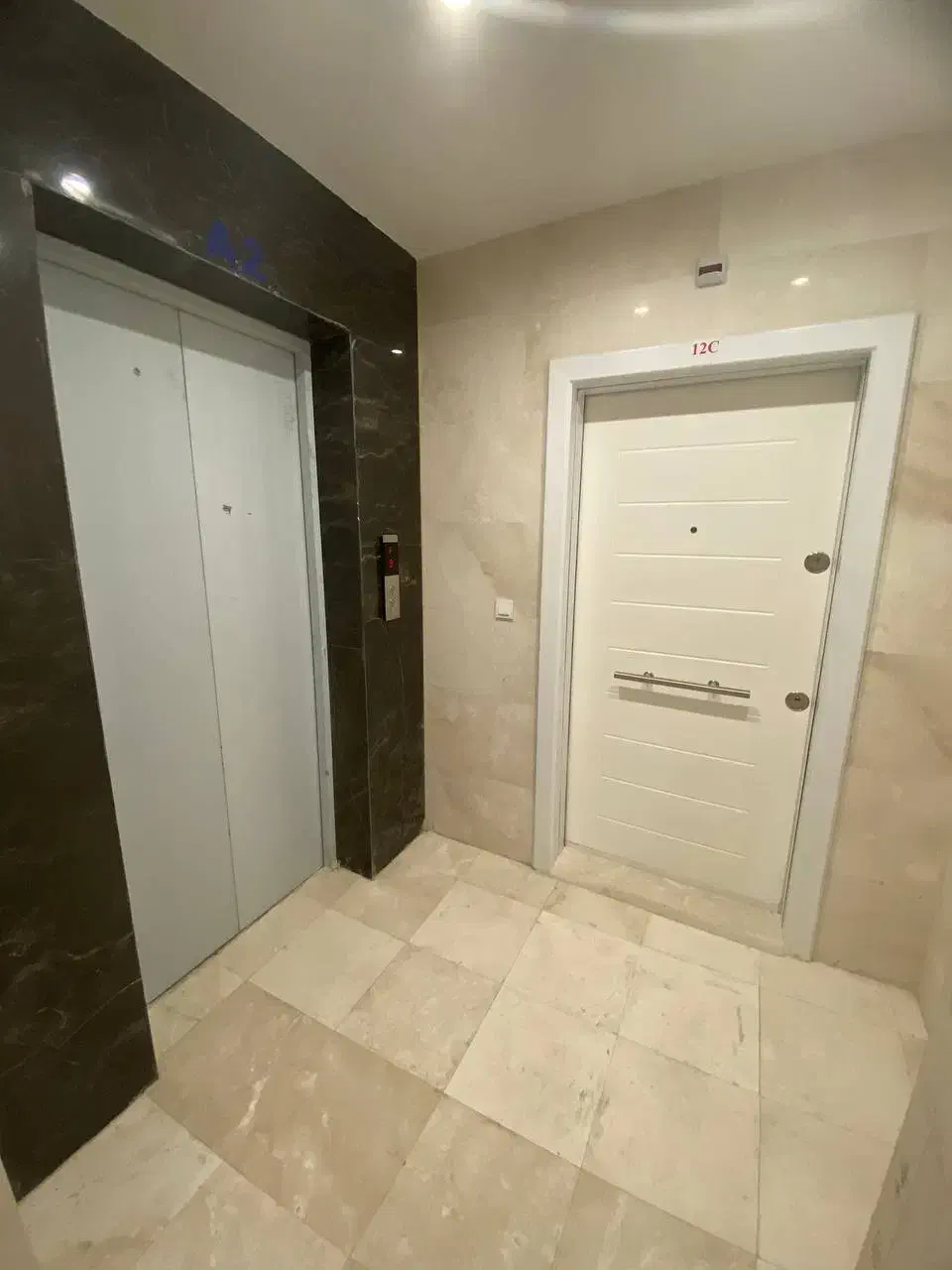 فروش واحد ۱۹۰ متری خوش قیمت نیلی پالاس سرخرود|فروش آپارتمان|سرخرود, |دیوار