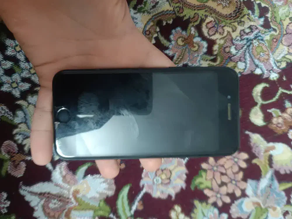 ایفون ۷ سالم مشکی ۱۲۸GB|موبایل|قم, تولید دارو و یخچال|دیوار