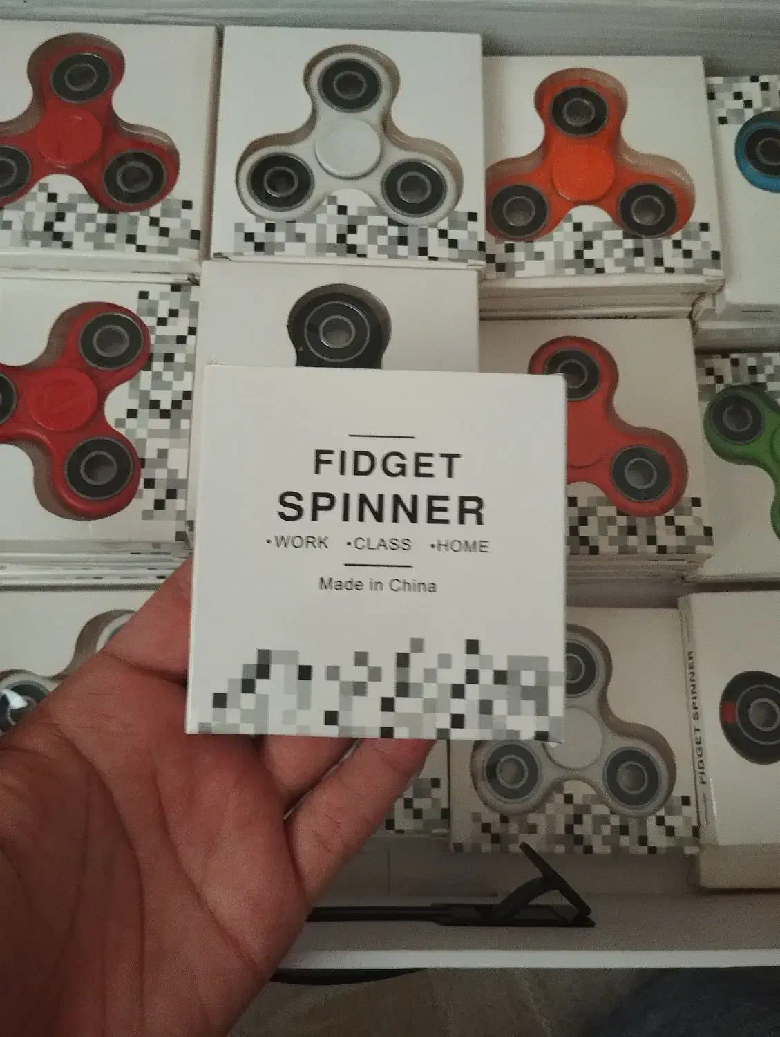 اسپینر تکی و عمده ای|اسباب‌‌بازی|تهران, هفده شهریور|دیوار