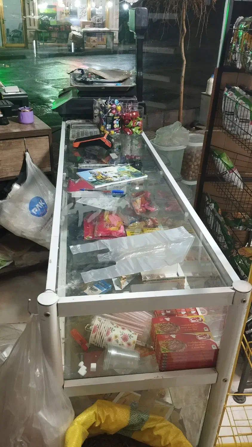 فروش یخچال و وسایل|فروشگاه و مغازه|تبریز, |دیوار