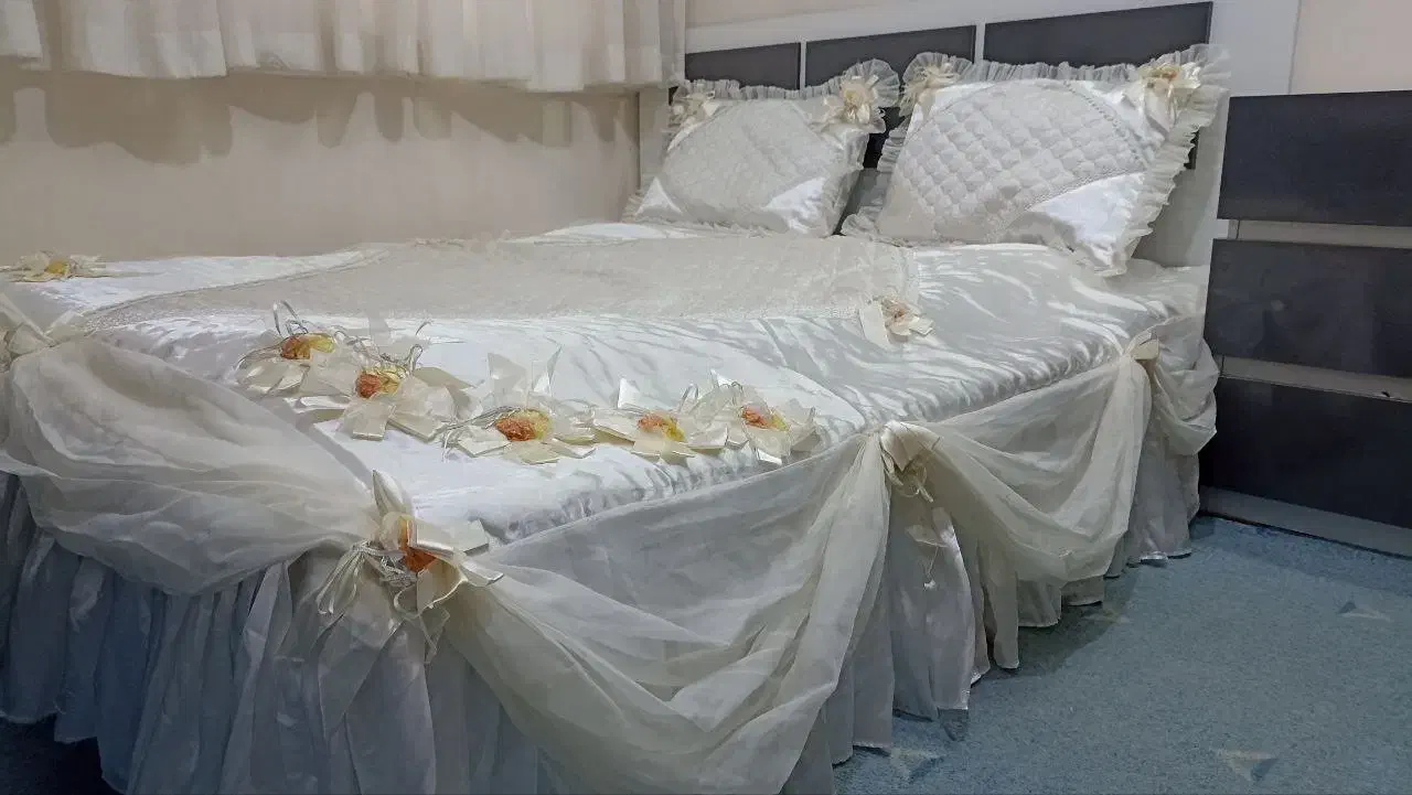 جهیزیه عروس|رختخواب، بالش، پتو|مشهد, صیاد شیرازی|دیوار