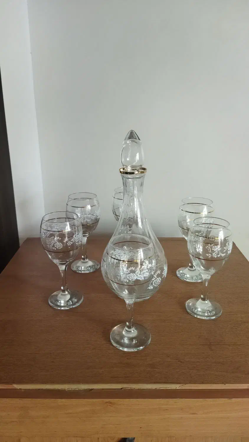 جام|ظروف سرو و پذیرایی|اصفهان, فرهنگیان|دیوار