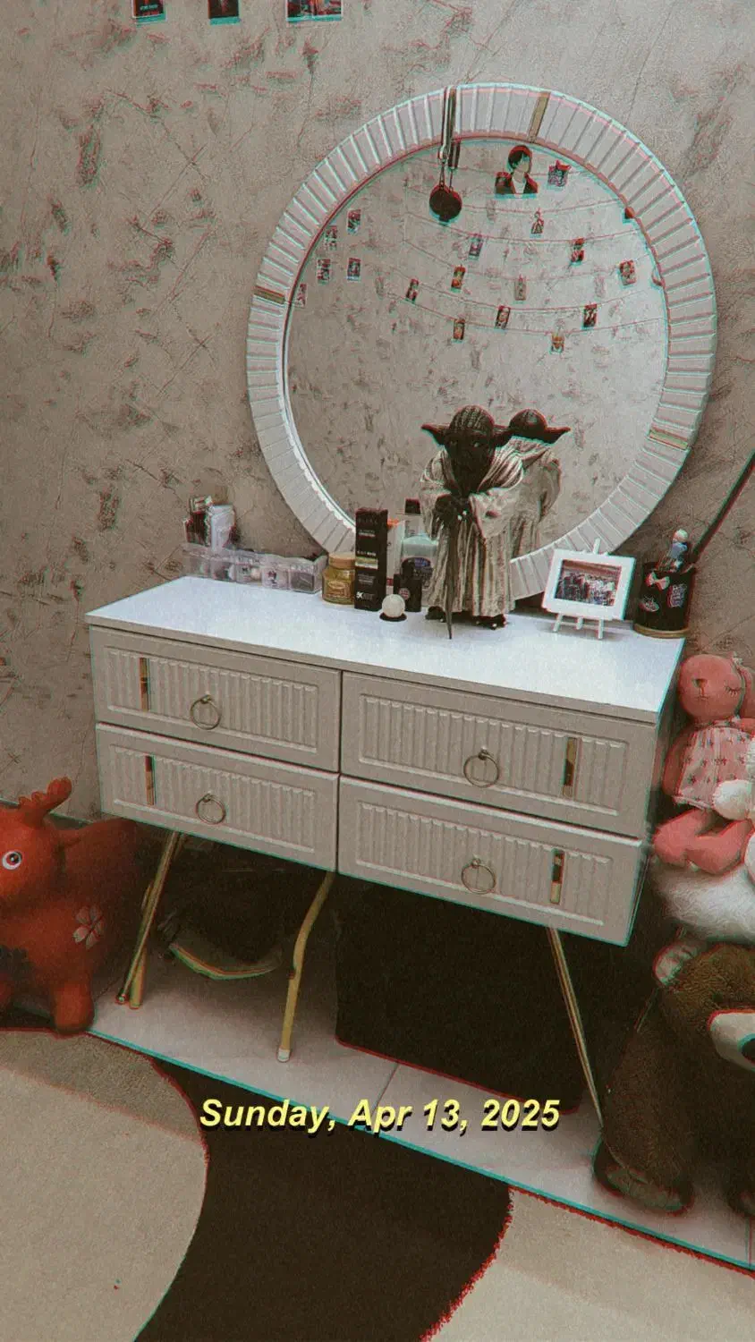 میز آرایشی|تخت و سرویس خواب|قم, یزدانشهر|دیوار