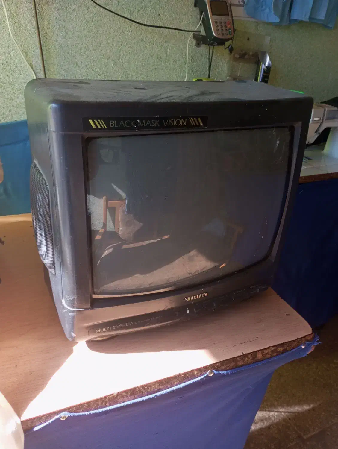 تلویزیون 14اینچ ایوا|تلویزیون و پروژکتور|اردبیل, |دیوار