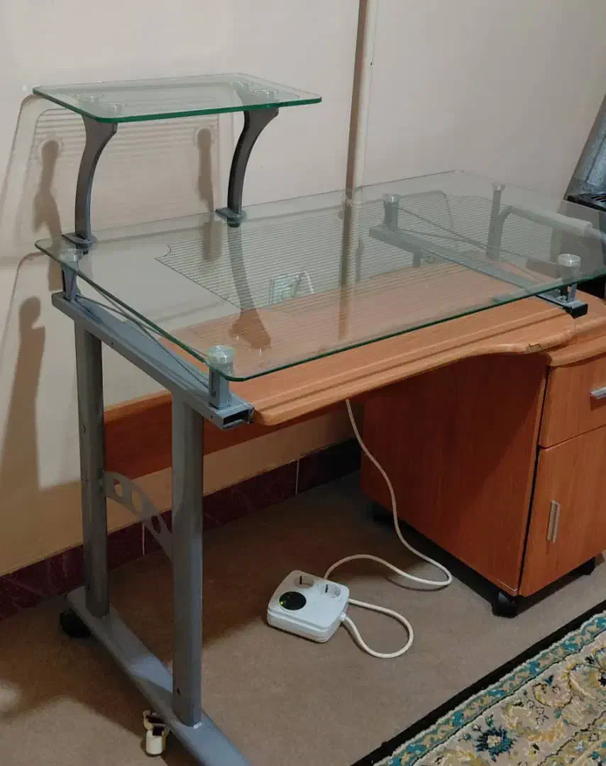 میزکامپیوتر|میز تحریر و کامپیوتر|رشت, حسین آباد|دیوار