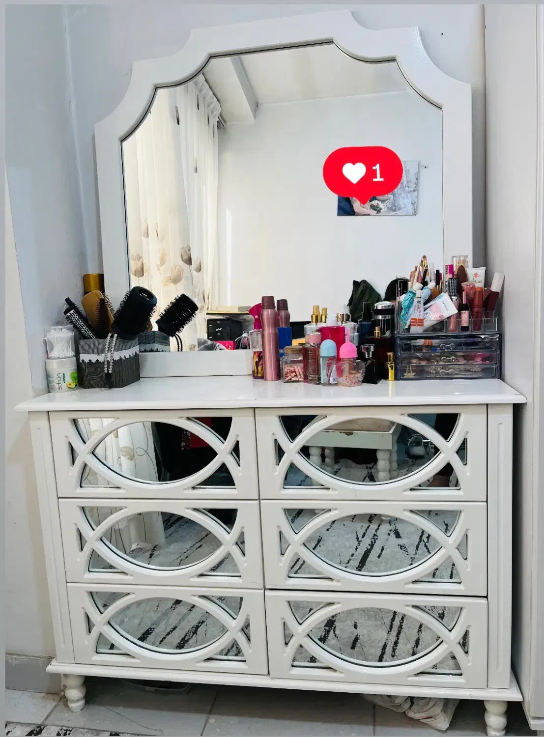 میز ارایش|تخت و سرویس خواب|اسلام‌شهر, شهرک سعیدیه|دیوار