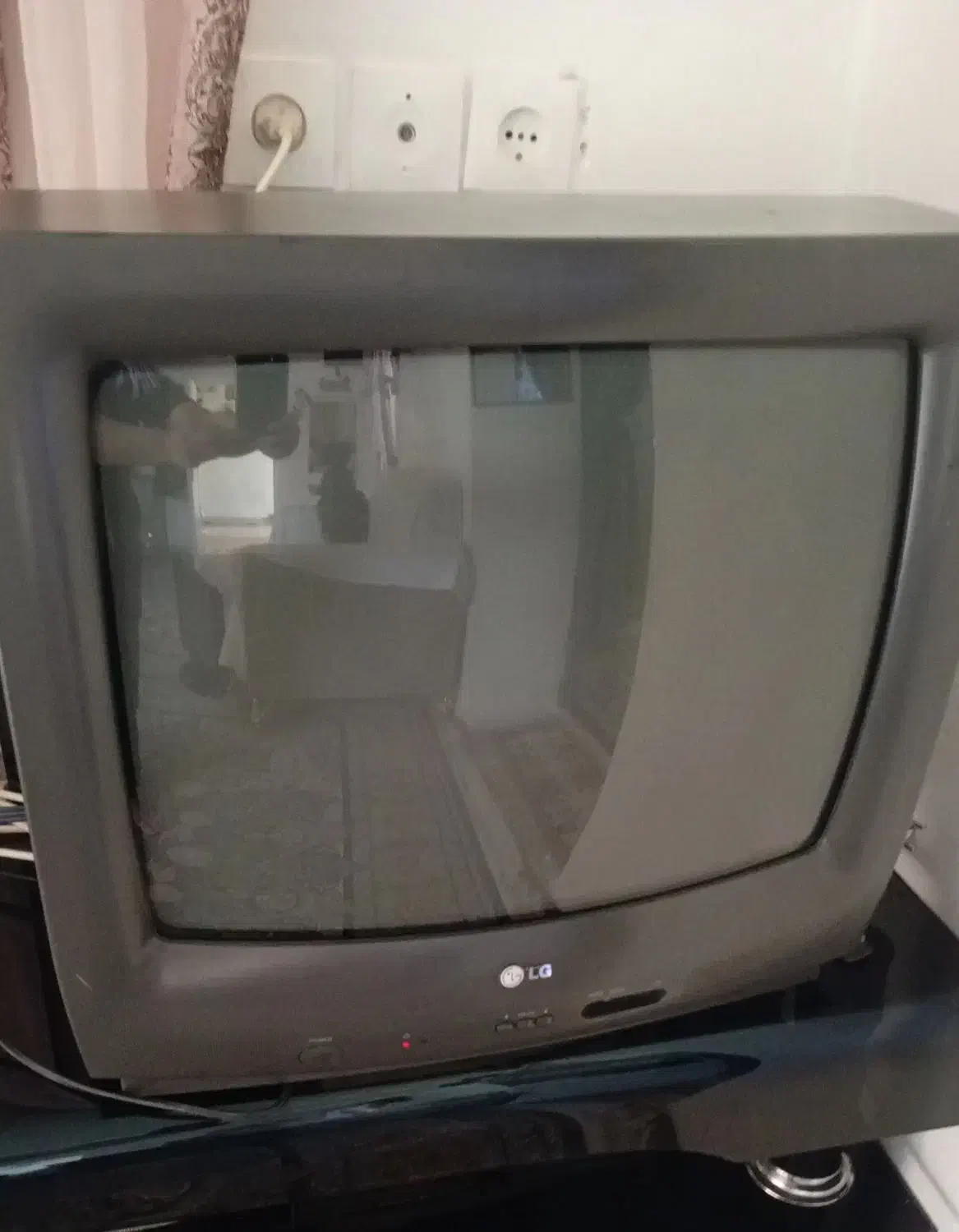 تلویزون ۲۱ اینج مارک الجی تمیز مرتب سالم|تلویزیون و پروژکتور|قوچان, |دیوار