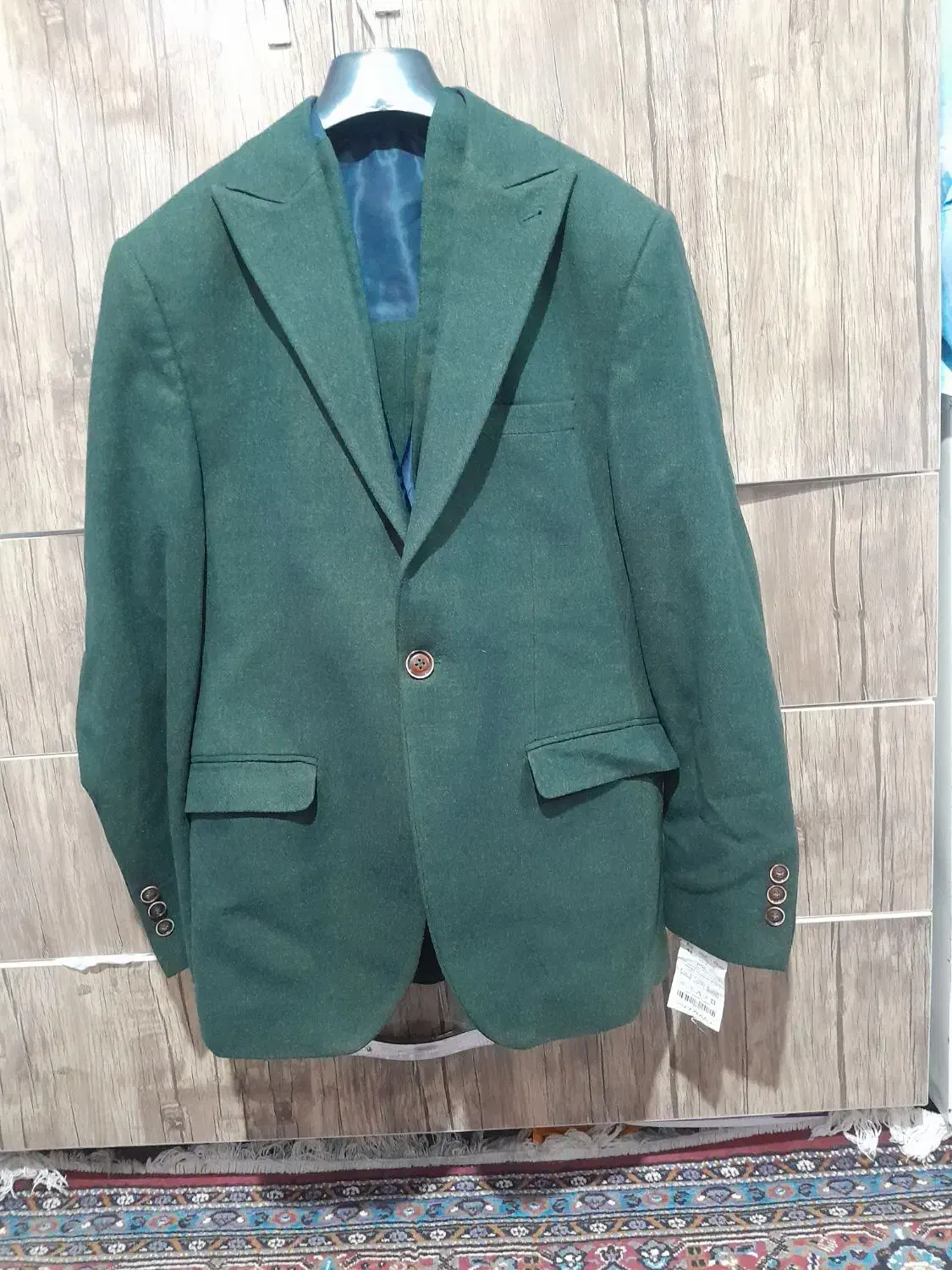 کت شلوار|لباس|میاندوآب, |دیوار