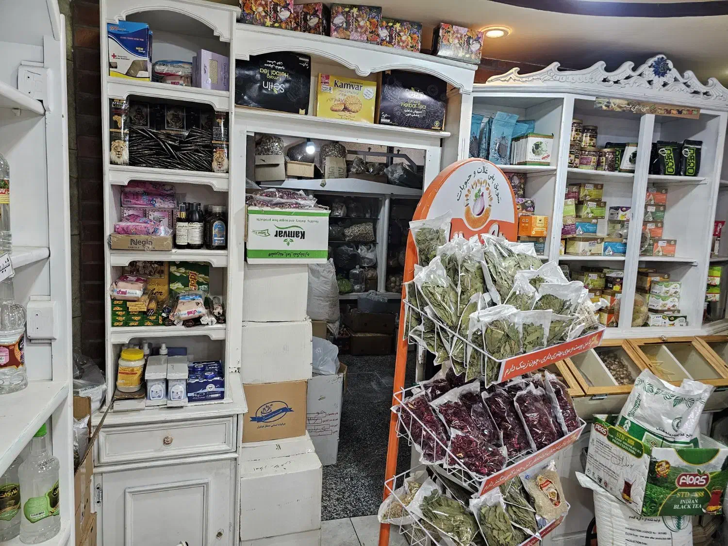 فروش یا معاوضه مغازه با بهترین پا خور|فروش مغازه و غرفه|اهواز, نادری|دیوار