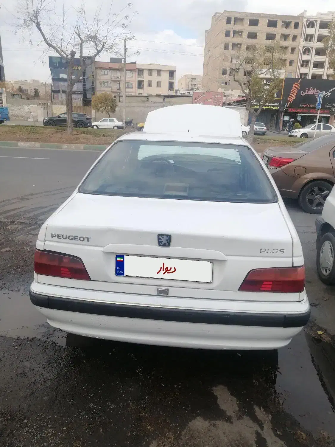 پژو 87 سفید فنی سالم دور رنگ دو گانه سوز|خودرو سواری و وانت|کرج, اتحاد|دیوار