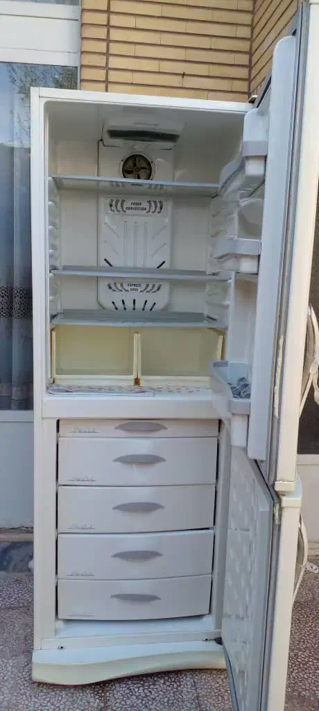 یخچال نیمه فریزرسایوان|یخچال و فریزر|قم, منبع آب|دیوار