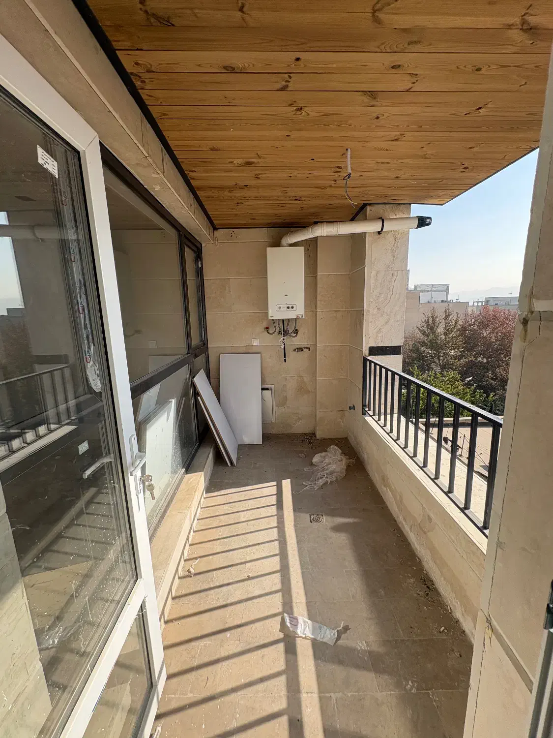 ۱۴۰ متر ۳ خواب ژورنالی کلید نخورده/ ویو مشجر میدان