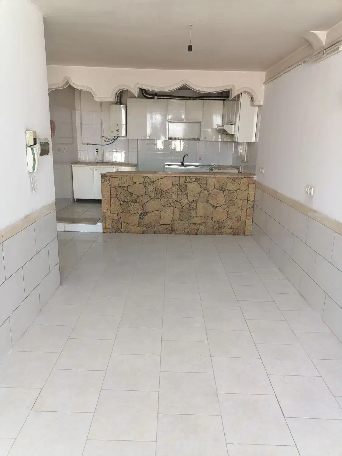 واحد اجاره ای در شرف آباد|اجارهٔ آپارتمان|کرمان, |دیوار