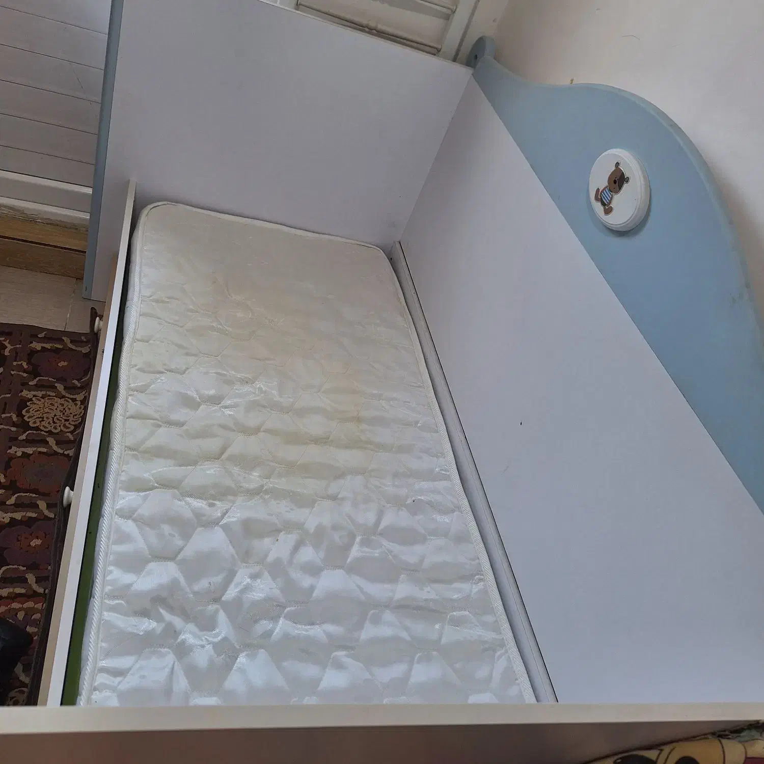 تخت خواب دومنظوره کودک|تخت و صندلی بچه|قشم, |دیوار