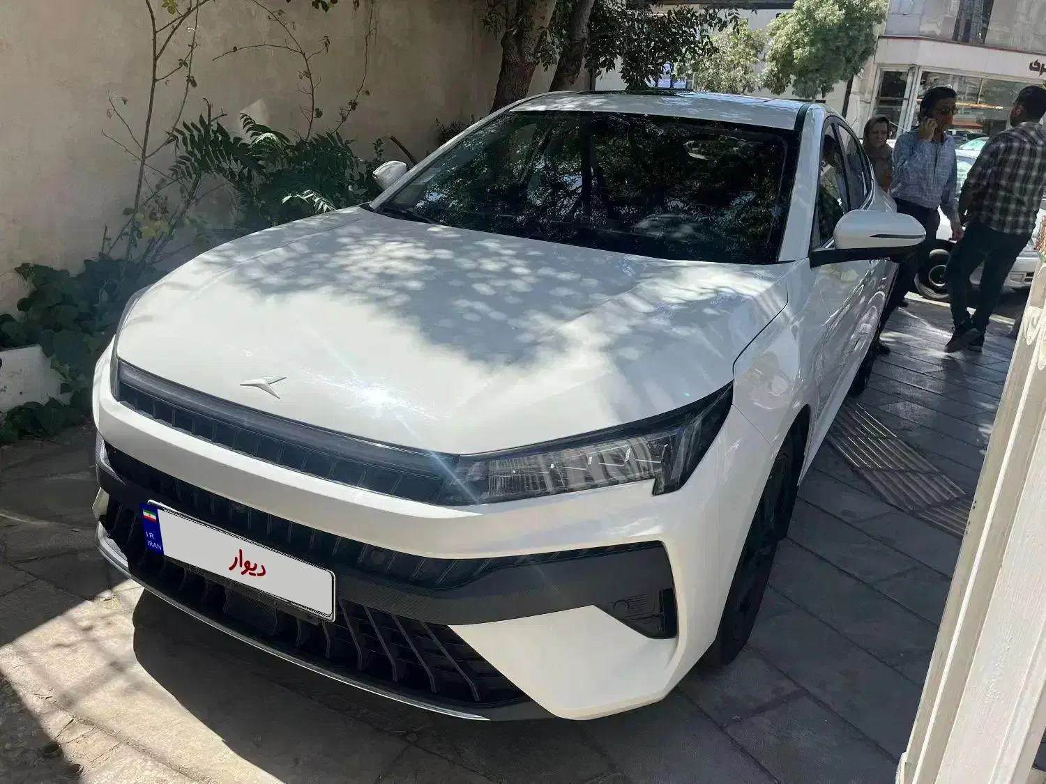 kmc j7 سفید  ۱۴۰۴|خودرو سواری و وانت|مشهد, بهار|دیوار