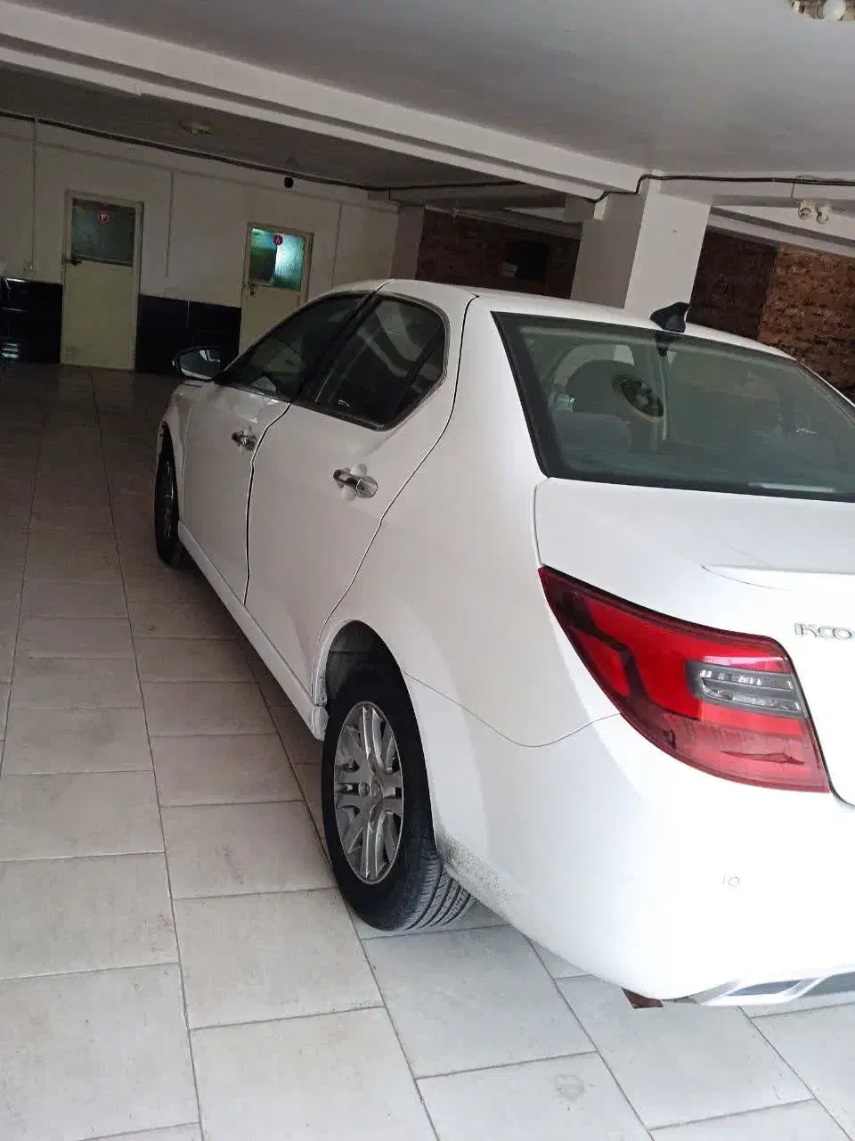 دنا پلاس 98|خودرو سواری و وانت|تبریز, |دیوار