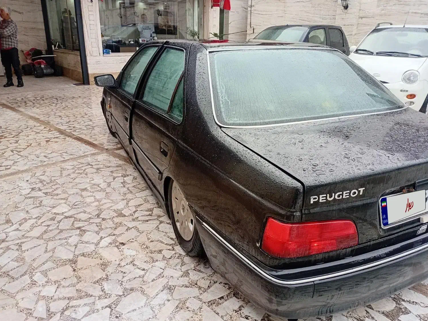 فروشی مدل ۸۲|خودرو سواری و وانت|رشت, حومه رشت|دیوار