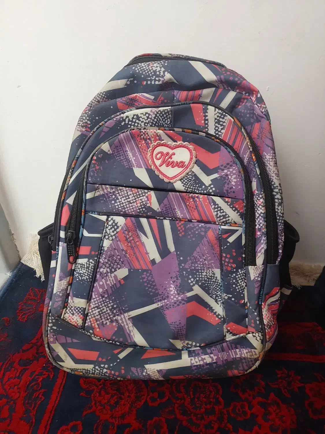 کیف مدرسه در حد نو|کیف، کفش، کمربند|مشهد, کوی سیدی|دیوار