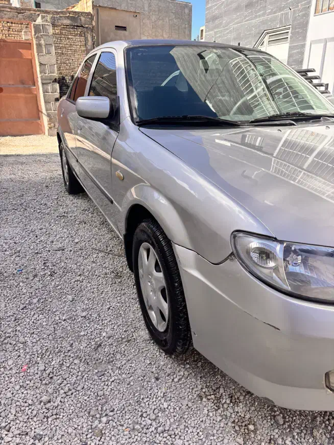 مزدا۳۲۳ اتومات|خودرو سواری و وانت|اصفهان, شهرک میلاد|دیوار