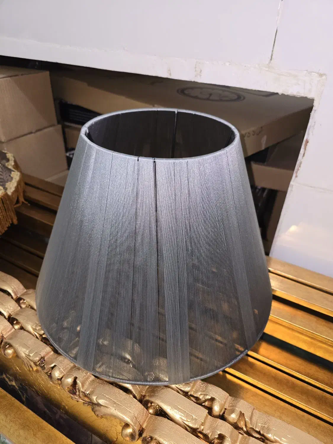 دوتا آباژور ایستاده و 3 تا کلاهک|چراغ خواب و آباژور|خوی, |دیوار