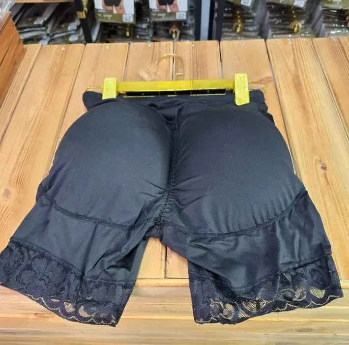 پروتز حجیم|لباس|الوند, |دیوار