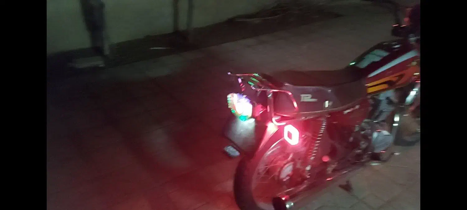 فروشی|موتورسیکلت|شهرکرد, |دیوار