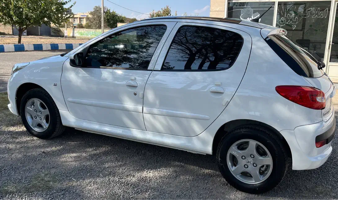 ۲۰۷ پانا ارتقا ( به رویت خشک،۲۵۰۰ کارکرد فول)۱۴۰۳|خودرو سواری و وانت|میانه, |دیوار