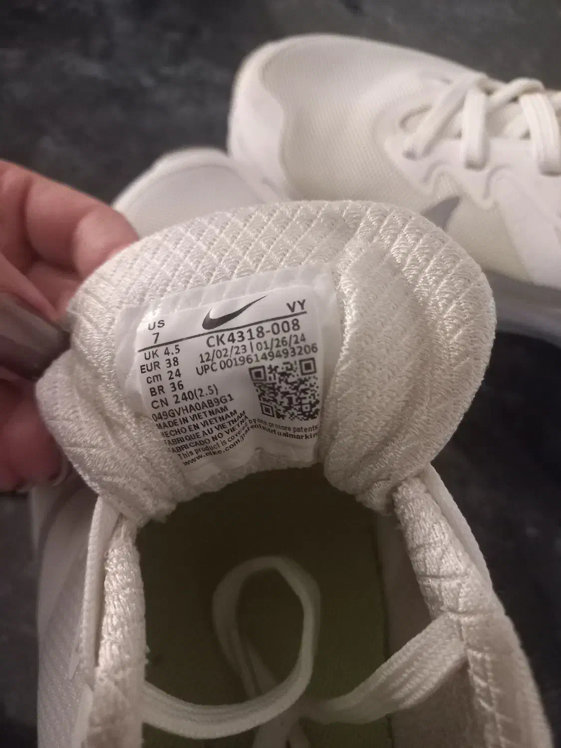 کتونی نایک زوم اصلی|کیف، کفش، کمربند|ورامین, جعفر آباد اخوان|دیوار