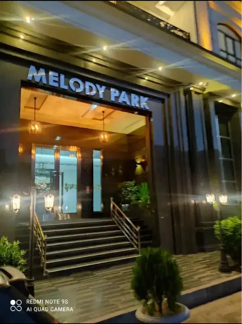 ۱۱۰متر/ برج وی ای پی/ امکانات هتلینگ