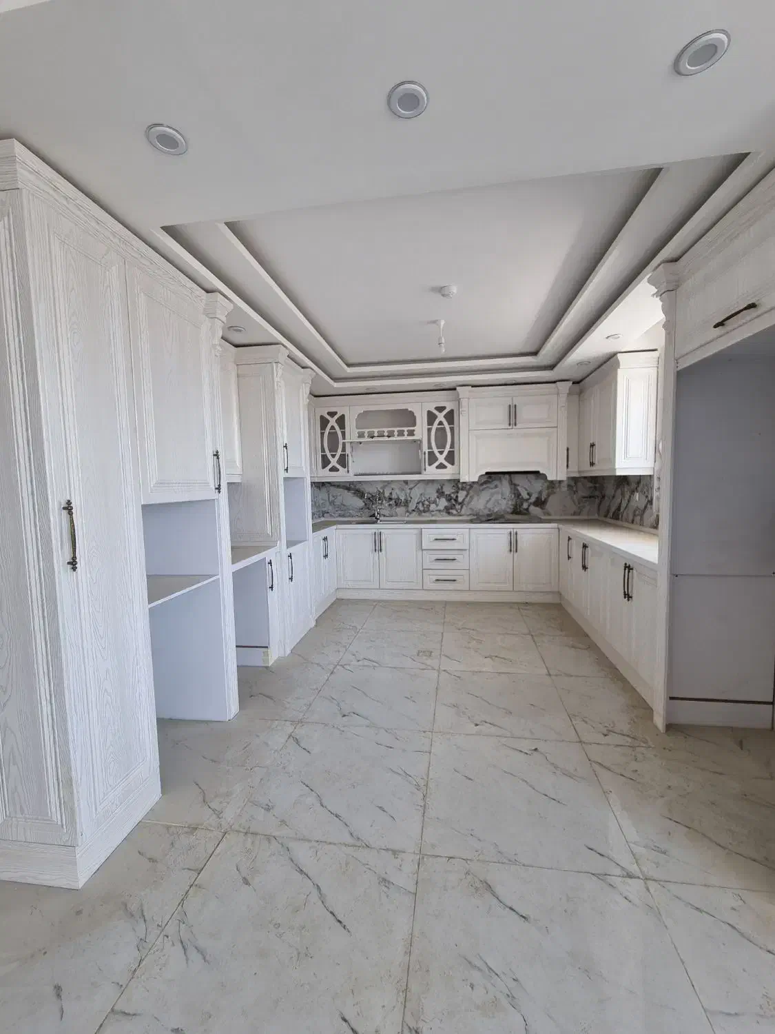 فروش آپارتمان۳ خواب نوساز در شاهین شهر|فروش آپارتمان|شاهینشهر, عطار|دیوار