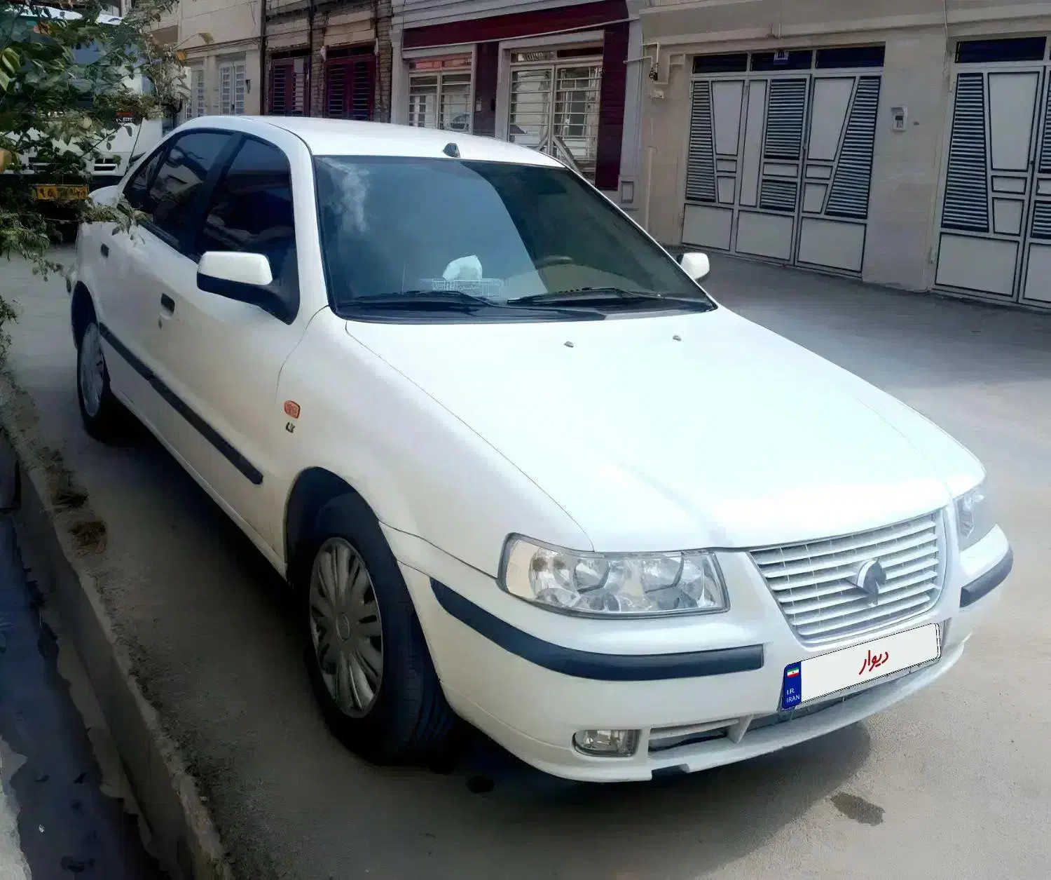 سمند|خودرو سواری و وانت|بروجرد, |دیوار