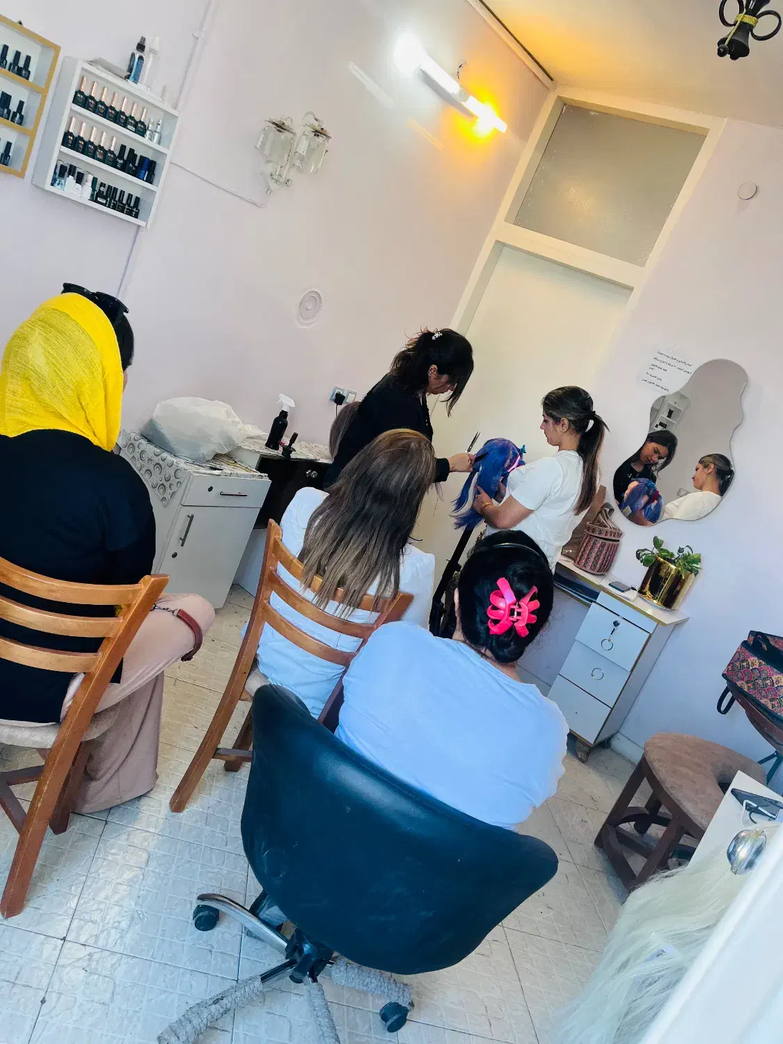 تخفیف ۵۰درصدی آموزش ارایشگری باشرایط اقساط|خدمات آموزشی|کرمان, |دیوار