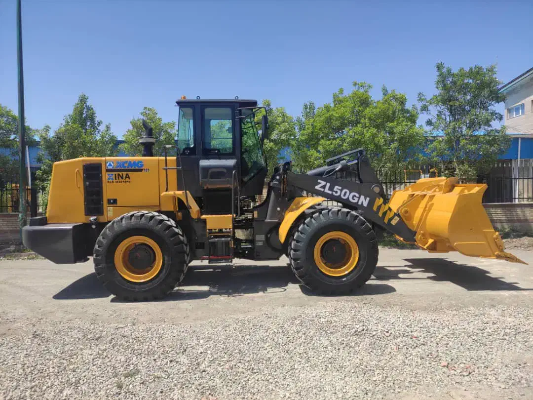 مونتاژ کار حرفه ای ماشین آلات راهسازی و معدنی|استخدام صنعتی، فنی، مهندسی|اردبیل, |دیوار