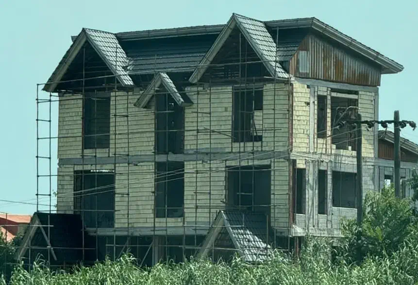 طراحی و اجرای سقف شیروانی با سبک مدرن و جدید .|خدمات پیشه و مهارت|تهران, تهرانپارس شرقی|دیوار