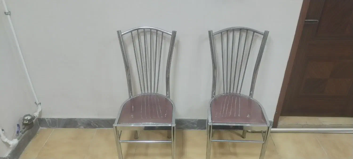 صندلی (اداری ، خانگی)|صندلی و نیمکت|میانه, |دیوار