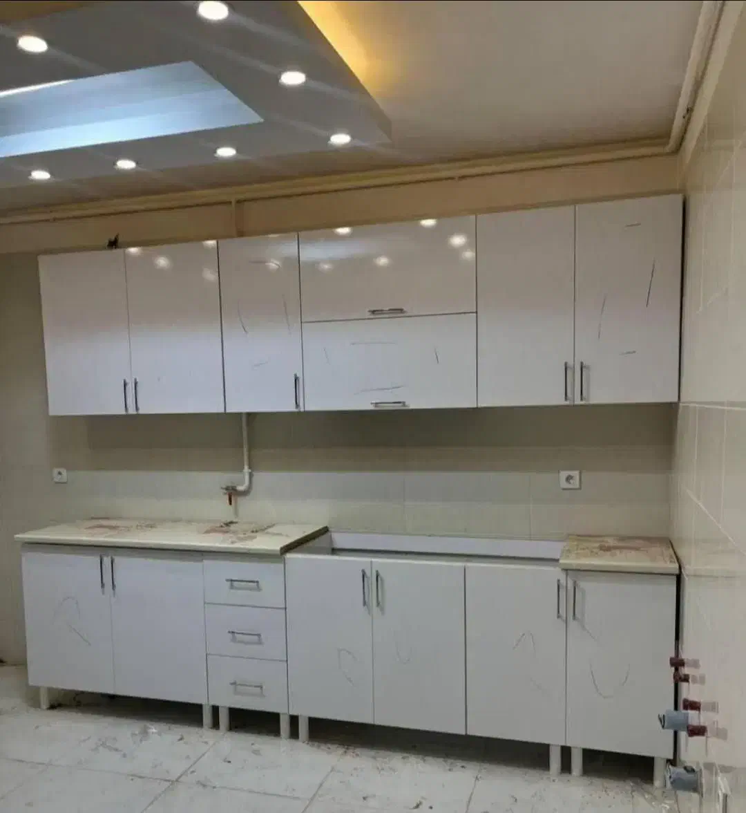 کابینت کرم روشن و رنگ بندی بالا کد619448|مصالح و تجهیزات ساختمان|رشت, جانبازان|دیوار