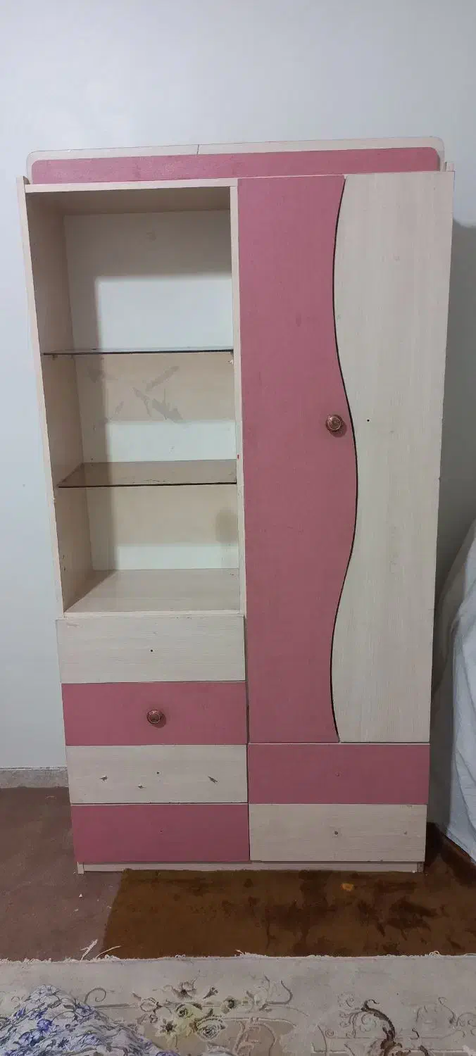 کمد لباسی|جاکفشی، کمد، دراور|نجفآباد, یزدانشهر|دیوار