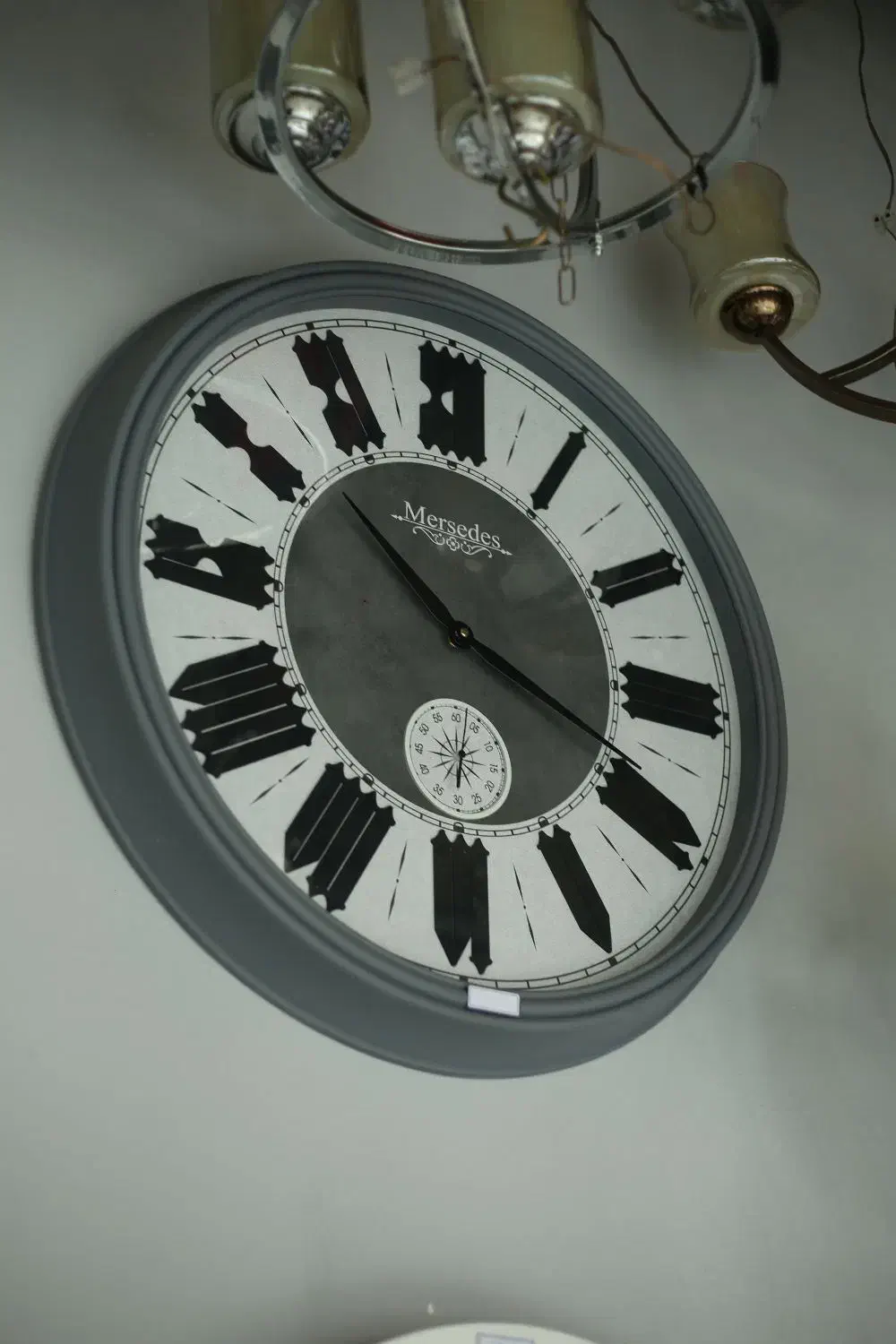 ساعت دیواری بزرگ و شیک|ساعت دیواری و تزئینی|مشهد, رضاشهر|دیوار