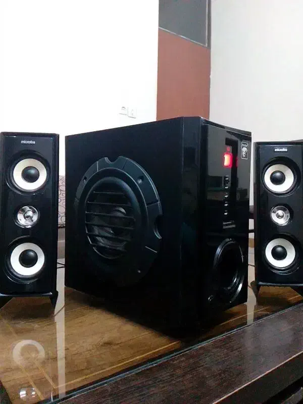 اسپیکرمیکروفایراصل فلشخورمموری AUX|سیستم صوتی خانگی|شیراز, کوی زهرا|دیوار