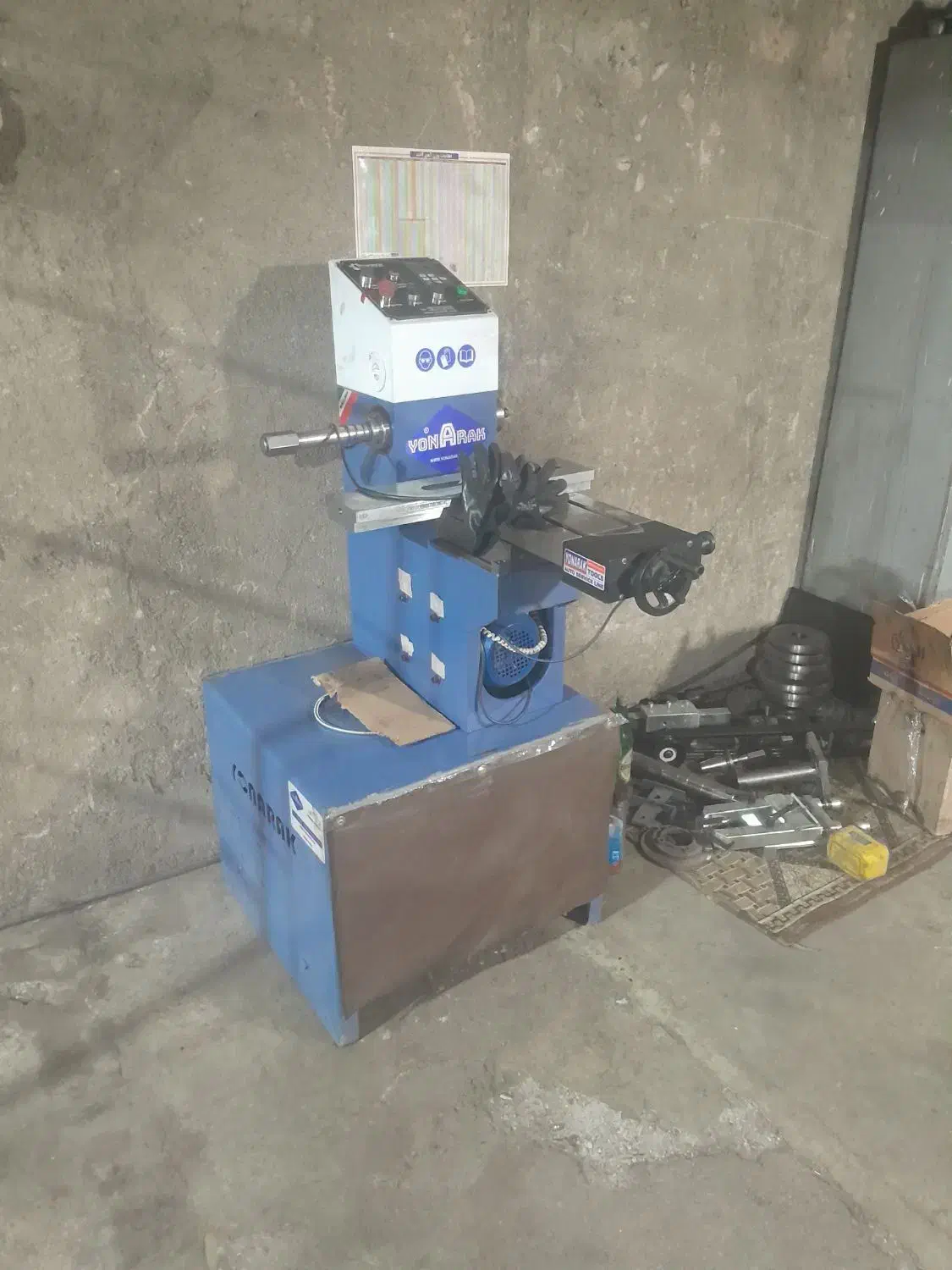 دیسک تراش ، کاسه تراش وفلایویل تراش|ماشین‌آلات صنعتی|آبیک, |دیوار