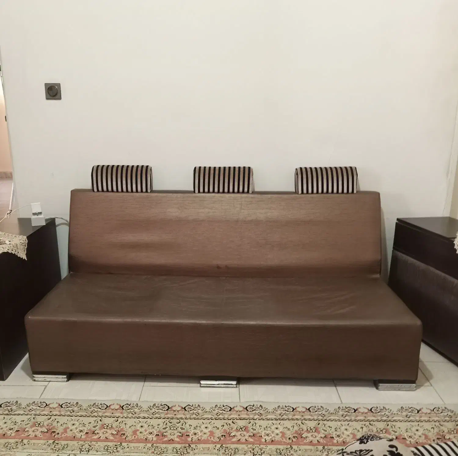 مبل ۳ نفره بسیار سبک|مبلمان خانگی و میز عسلی|کرج, گوهردشت|دیوار