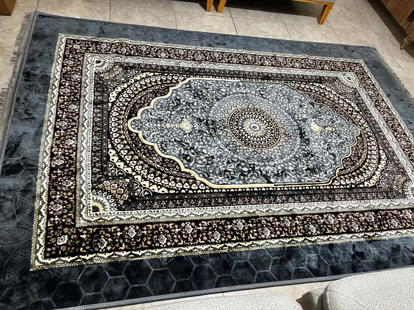 دو عدد فرشینه نو و استفاده نشده مثل هم|فرش|تهران, کیانشهر|دیوار